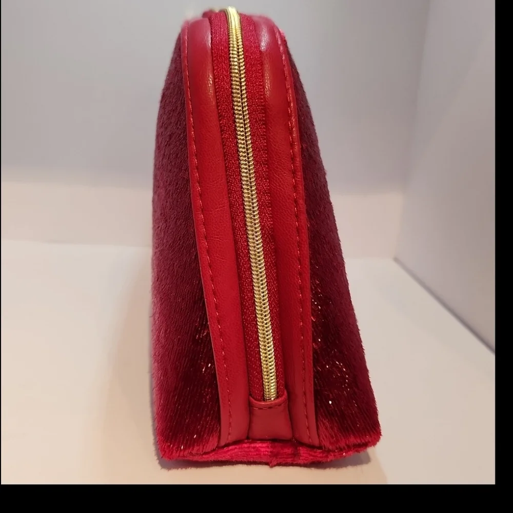 NEW, Bvlgari Parfums Cosmetic Pouch & Two Beauty Item Bundle! - Picture 7 of 12